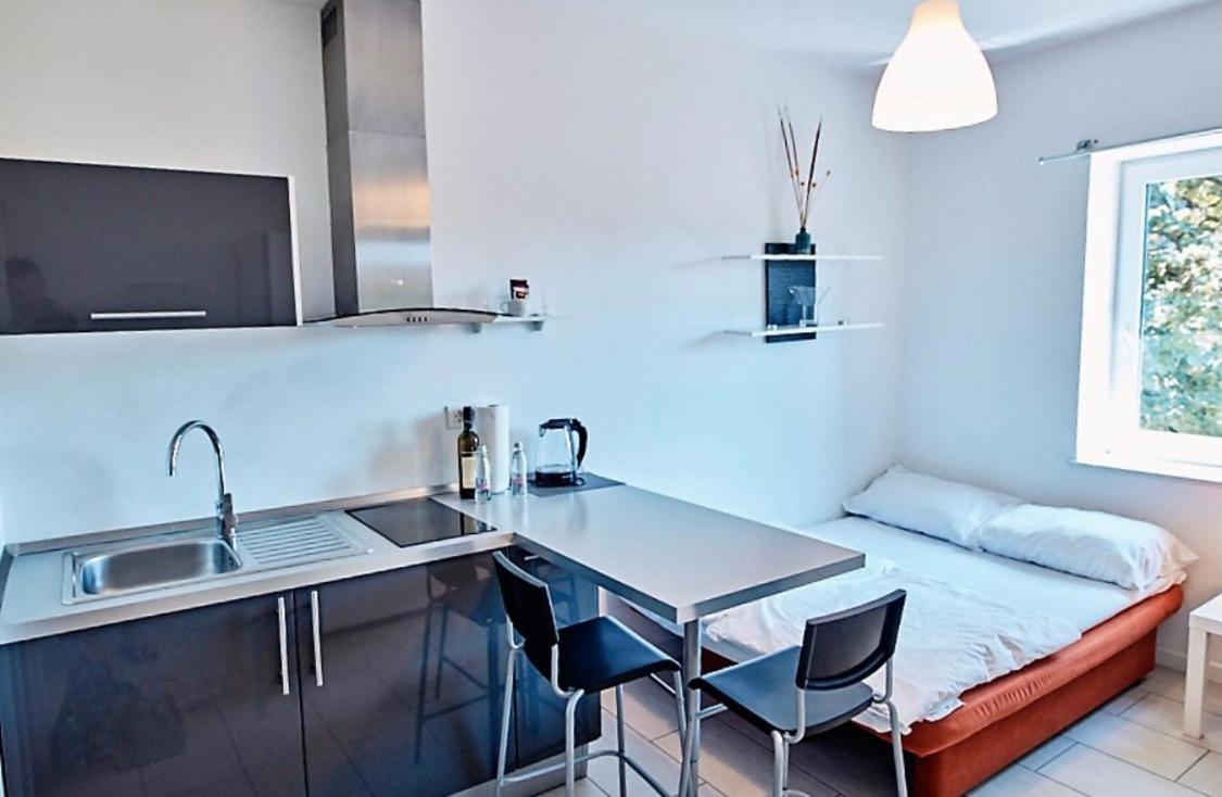 Apartments & Rooms Artemus Belveder Koper Room photo